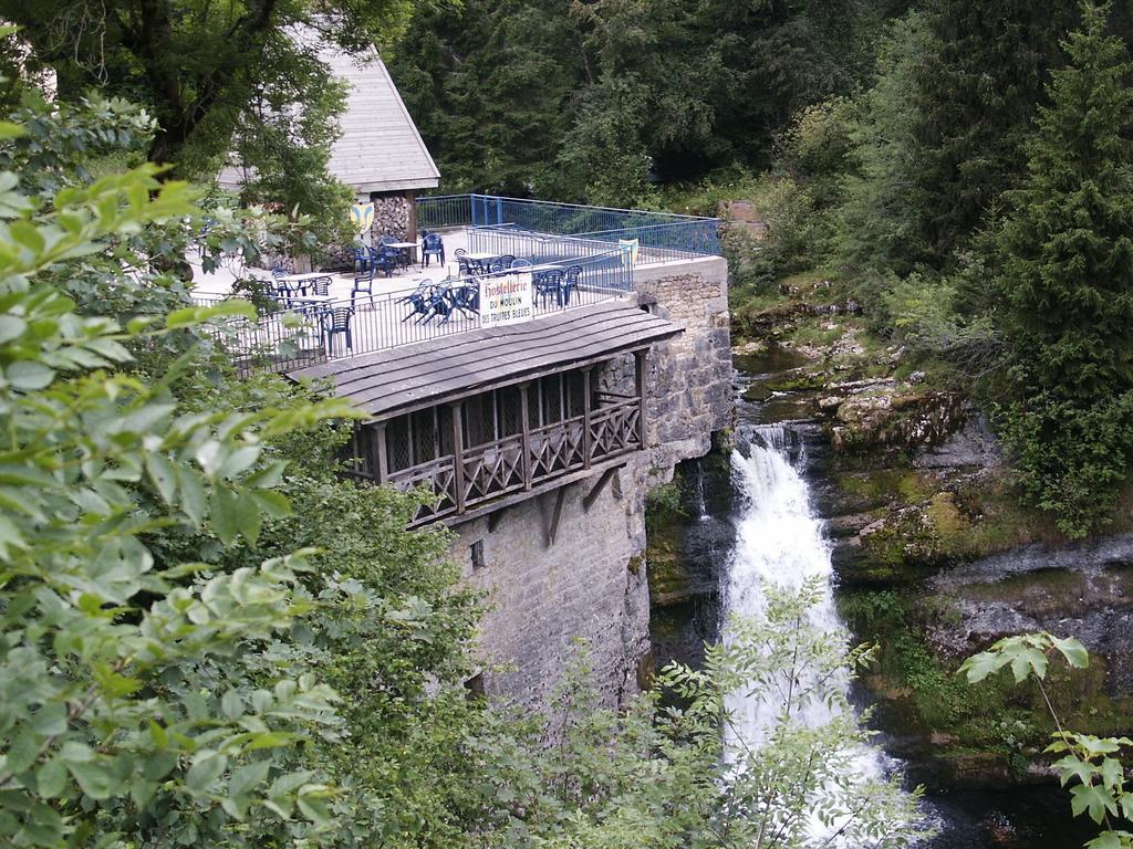 Aux Truites Bleues Hotel Fort-du-Plasne Luaran gambar